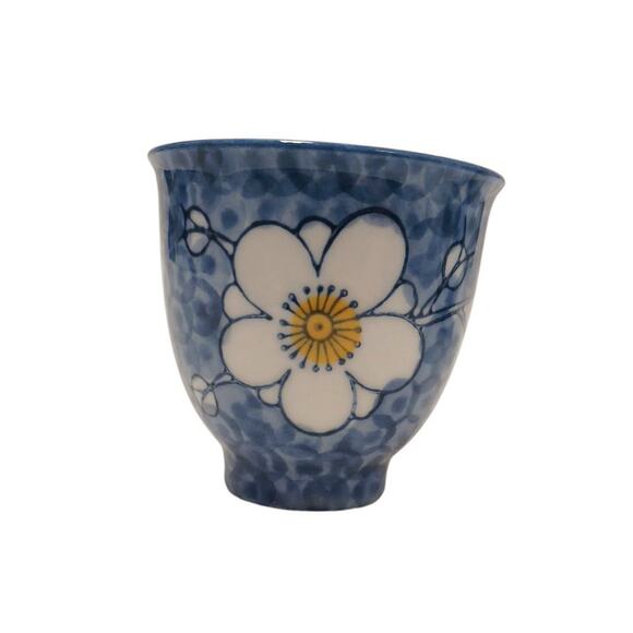 Round Asian Teapot Set Strainer Cup Floral Blue White Oriental Country Cottage - Picture 3 of 14